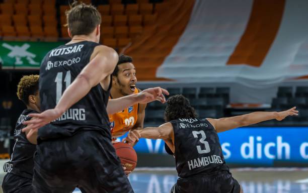 在大赛中逆 在大赛中逆